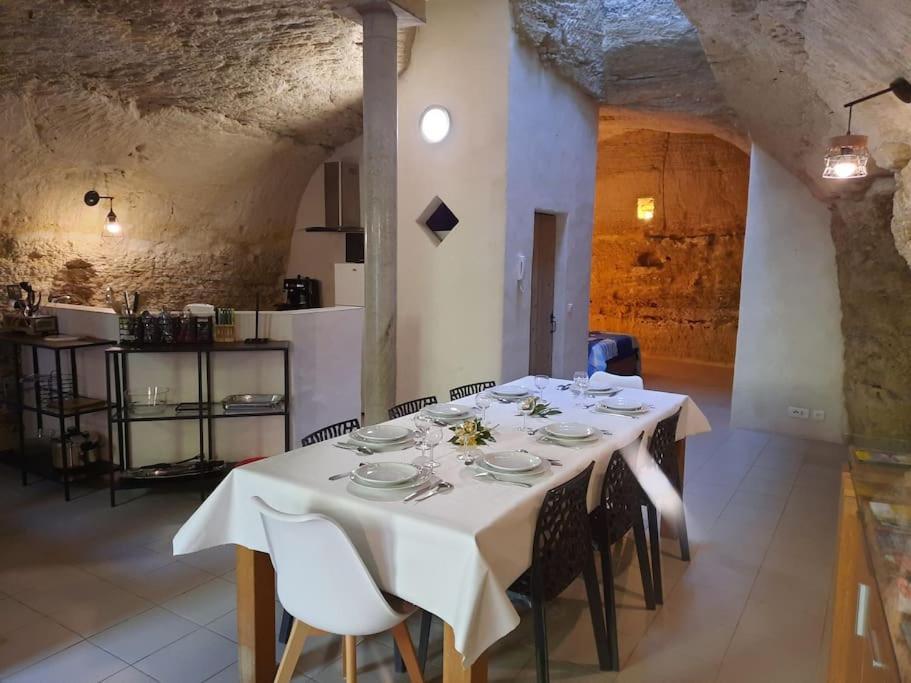Maison Troglodytique Doue La Fontaine 外观 照片